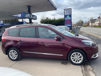 Used Renault Grand Scenic 2016 for sale - 78034499: Photo