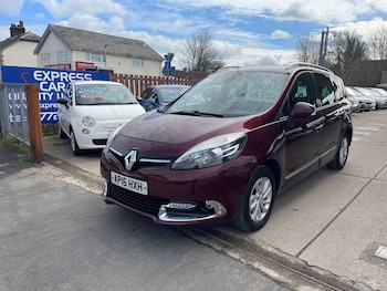 Used Renault Grand Scenic 2016 for sale - 78034499: Photo