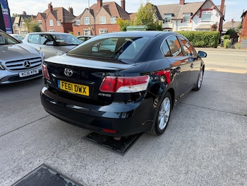 Used Toyota Avensis 2011 for sale - 79509507: Photo