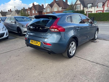 Used Volvo V40 2013 for sale - 78232663: Photo
