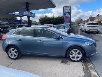 Used Volvo V40 2013 for sale - 78232663: Photo
