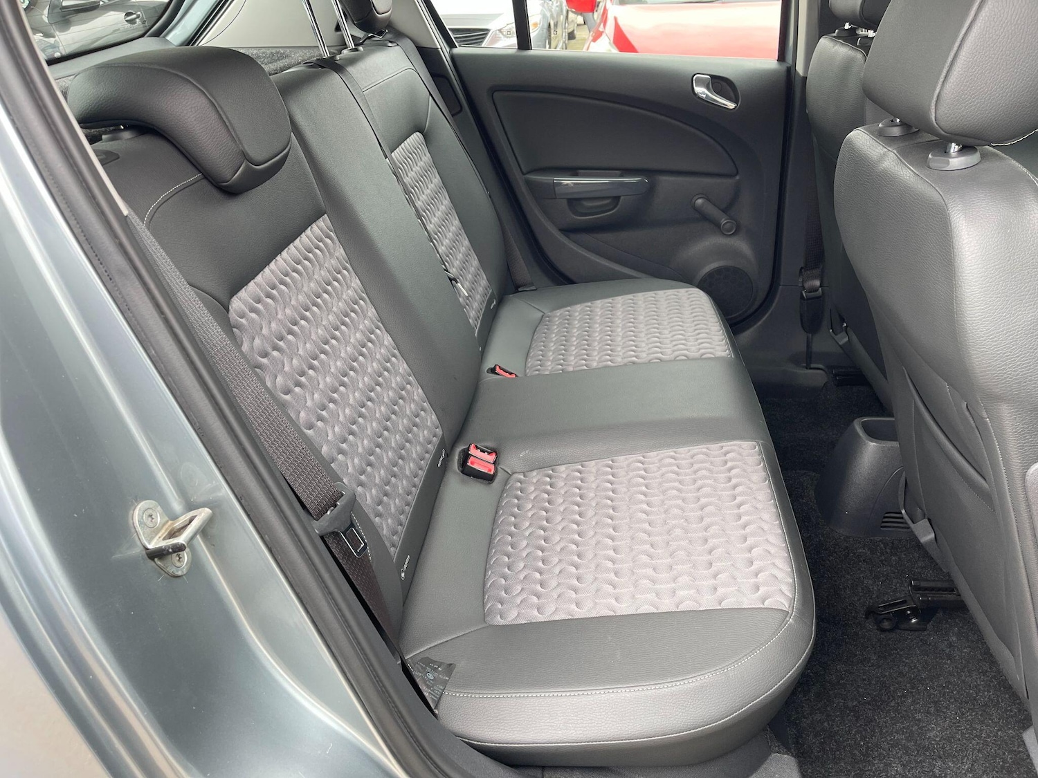 Used Vauxhall Corsa 2012 for sale - 77993775: Photo 9