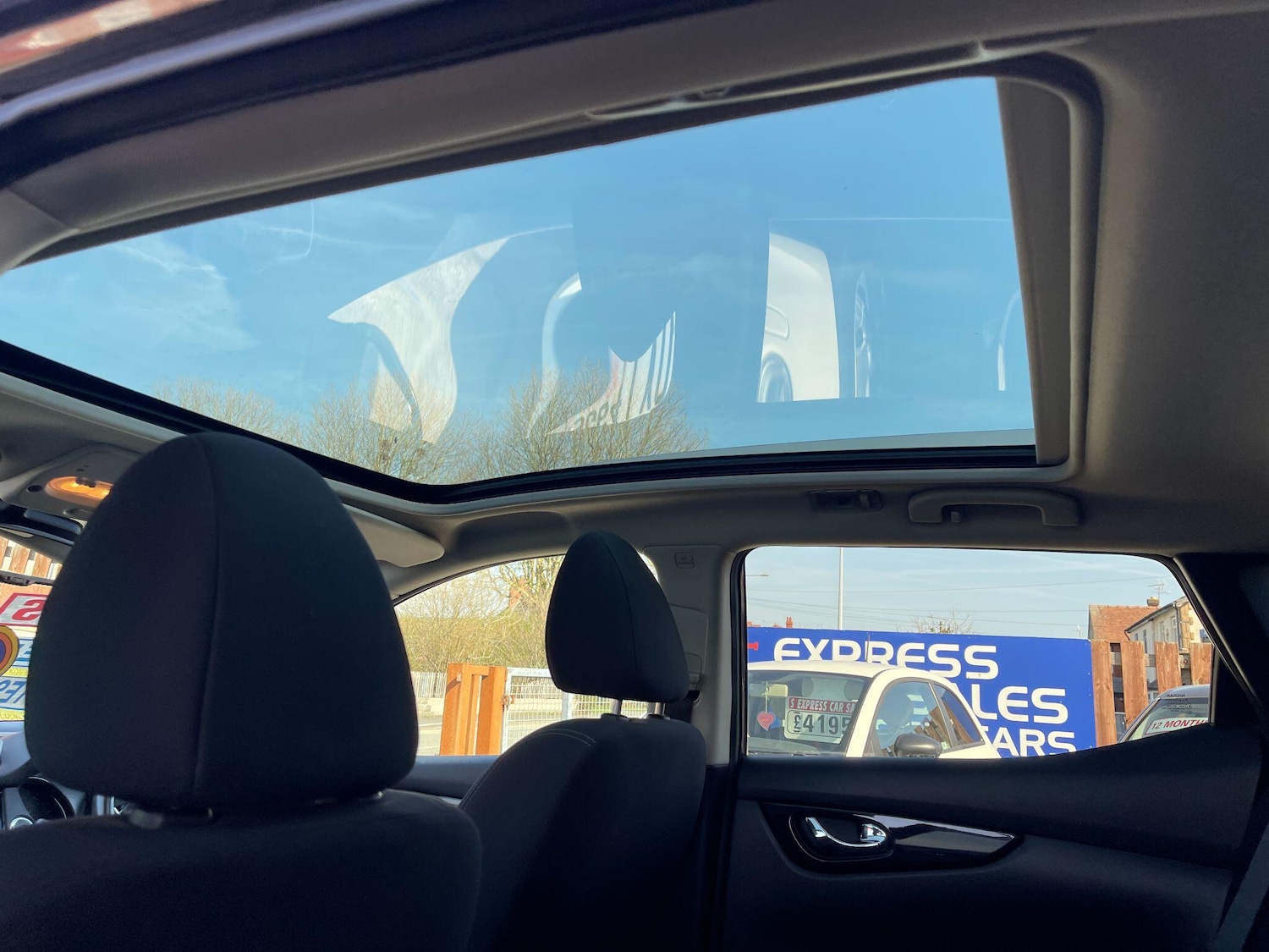 Used Nissan Qashqai 2017 for sale - 77939944: Photo 17