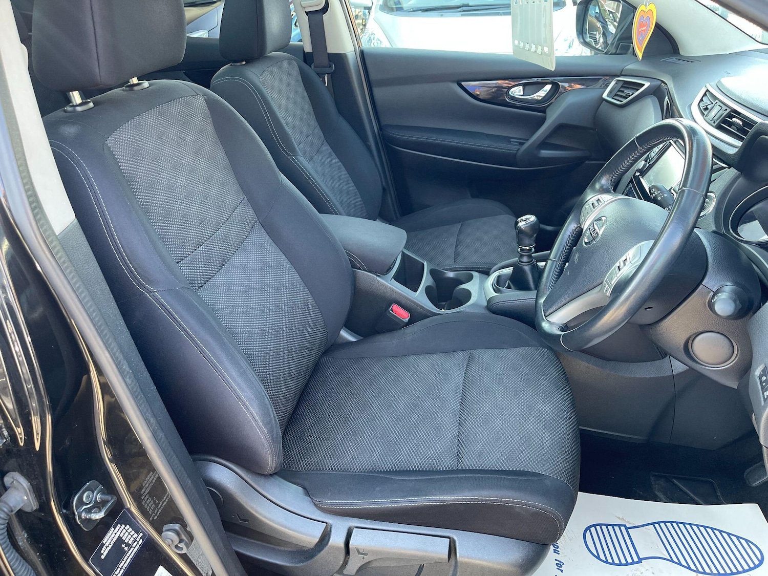 Used Nissan Qashqai 2017 for sale - 77939944: Photo 21