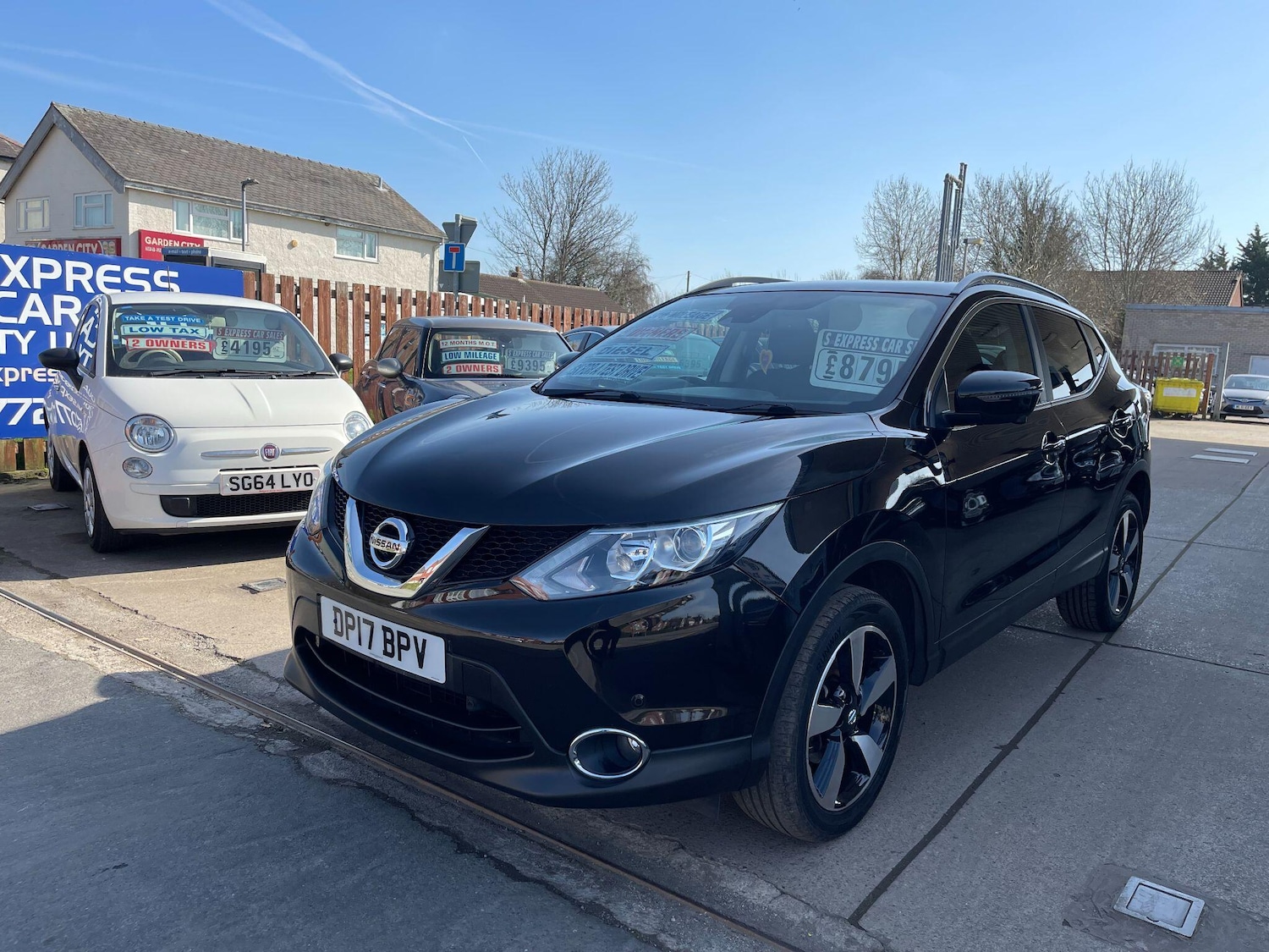 Used Nissan Qashqai 2017 for sale - 77939944: Photo 4