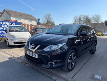 Used Nissan Qashqai 2017 for sale - 77939944: Photo