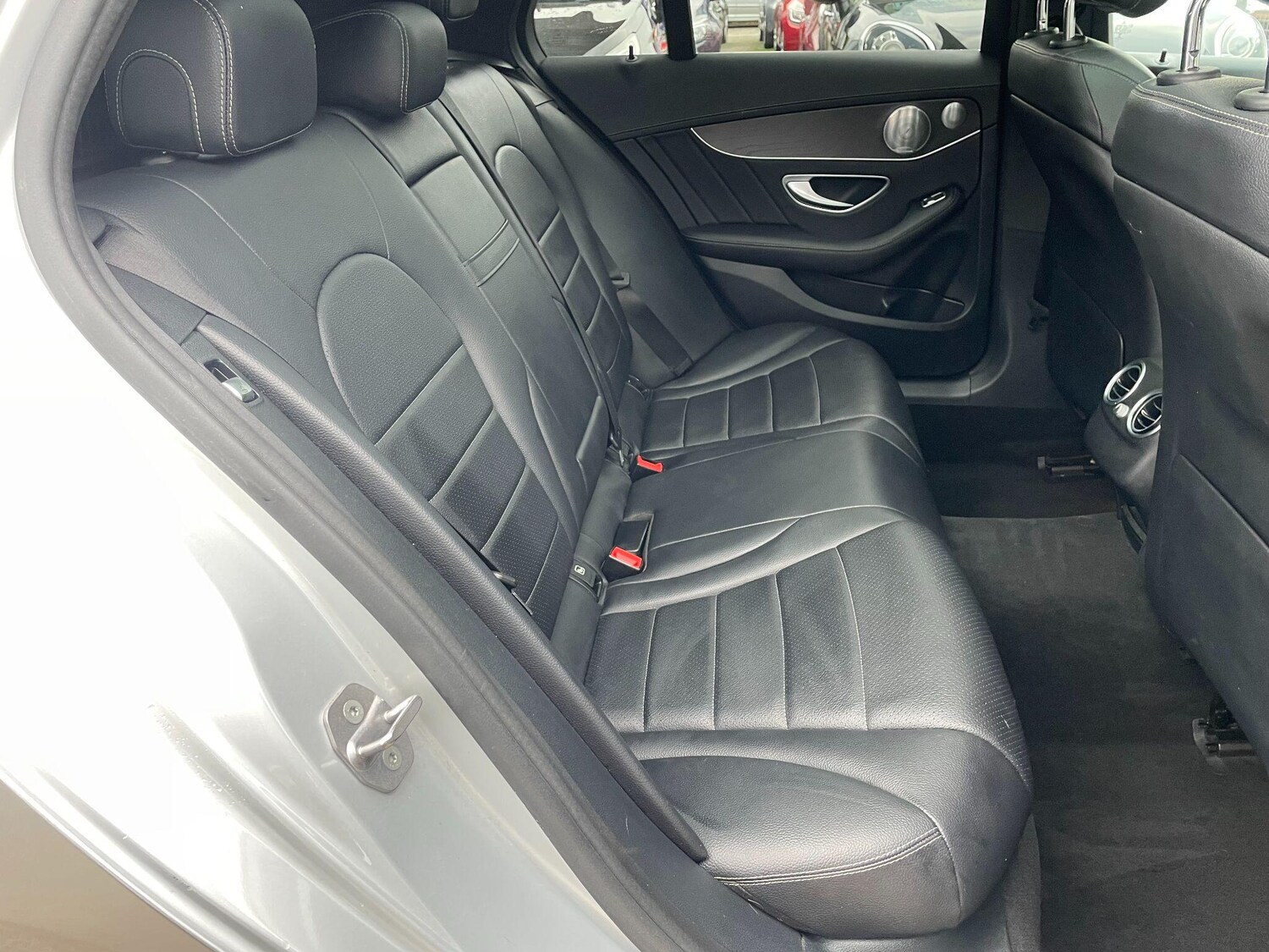 Used Mercedes-Benz C Class 2016 for sale - 77490016: Photo 12