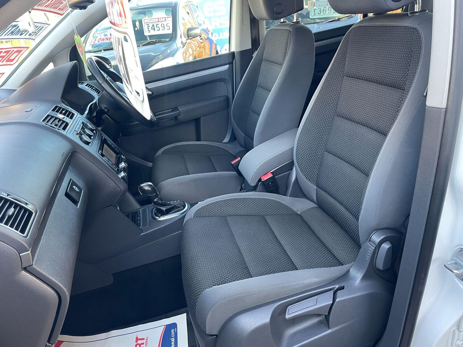 Used Volkswagen Touran for sale - 77490031: Photo 9