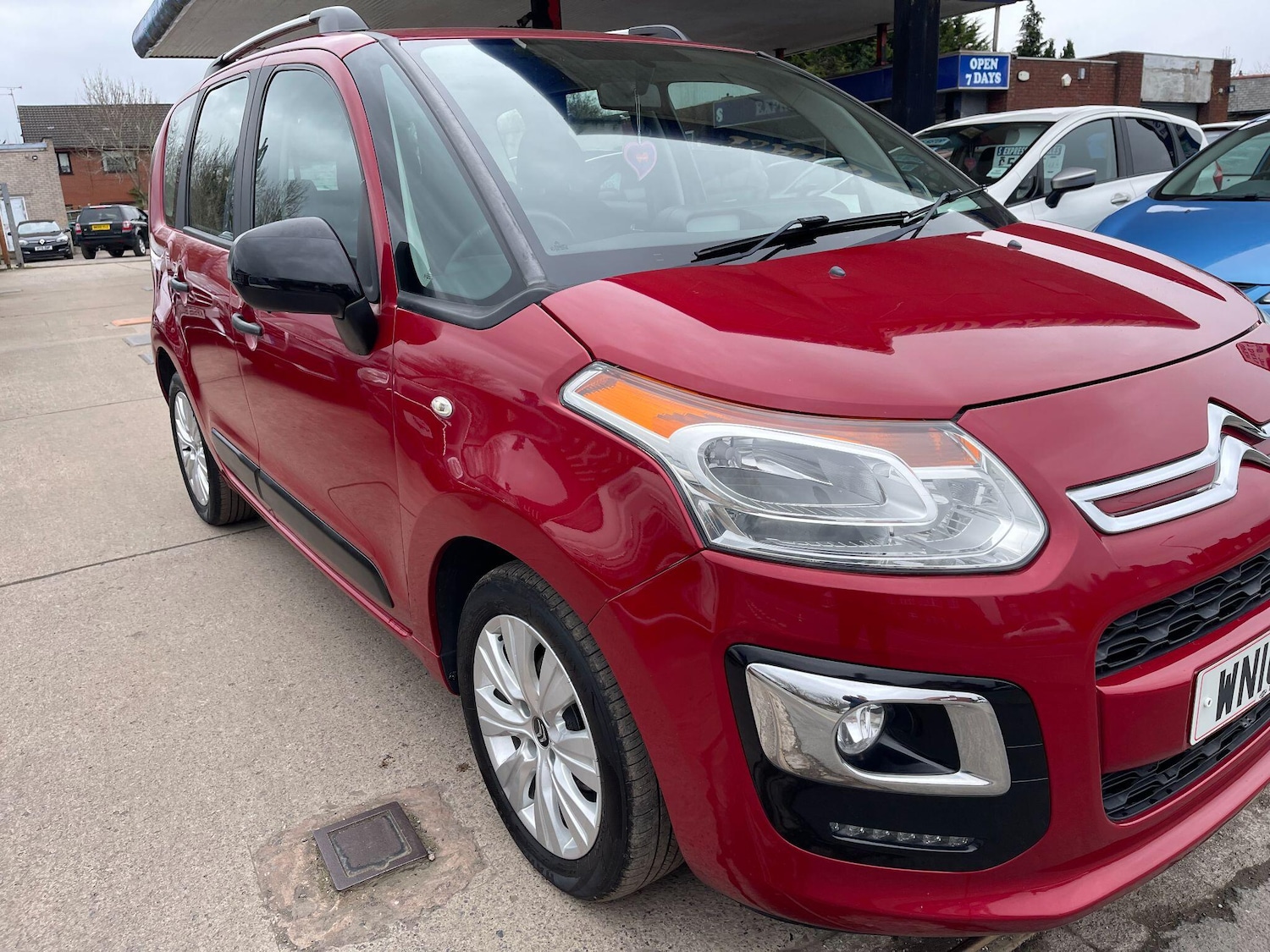 Used Citroen C3 Picasso 2016 for sale - 77722663: Photo 16