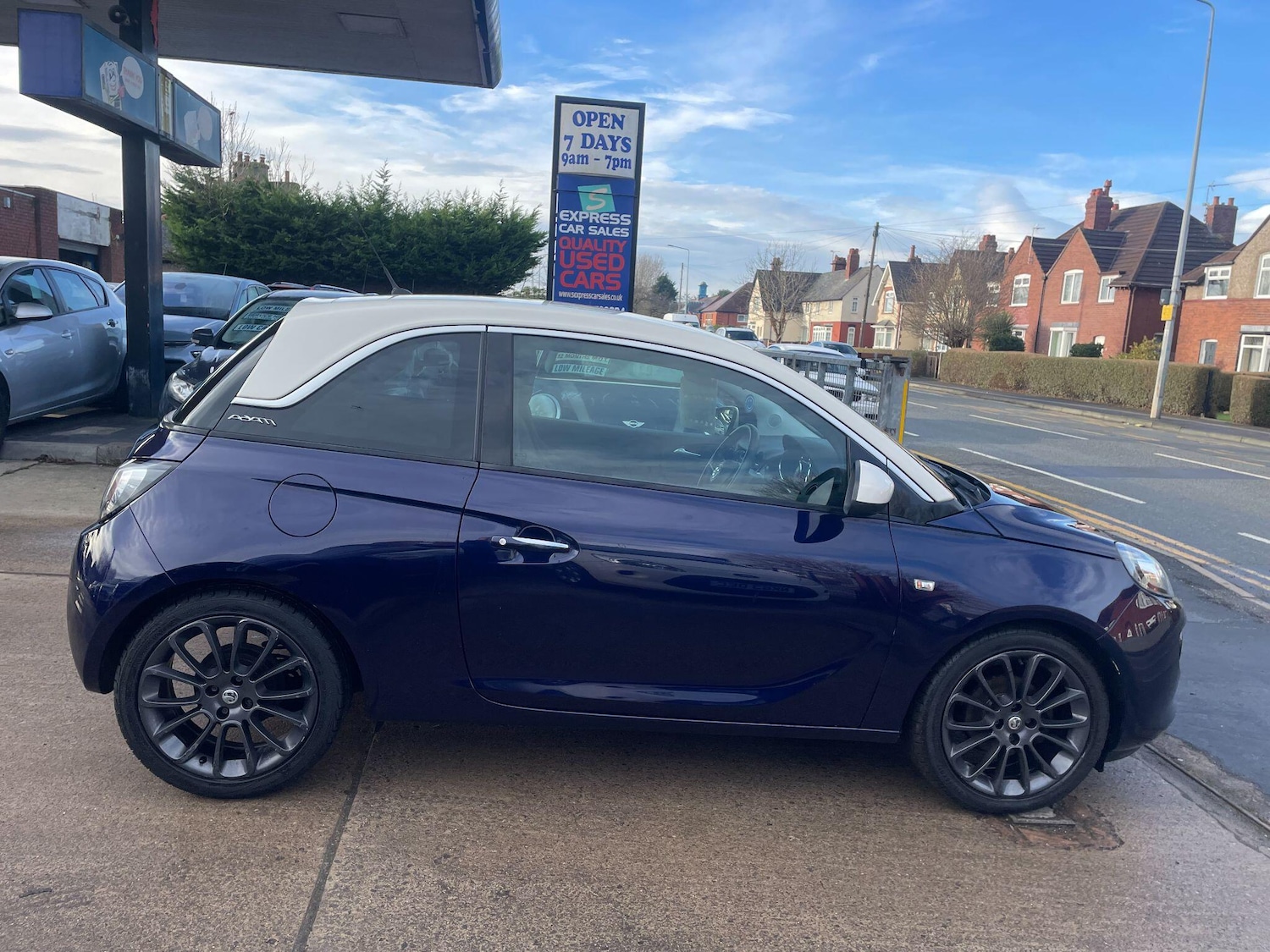 Used Vauxhall ADAM for sale - 77490050: Photo 3