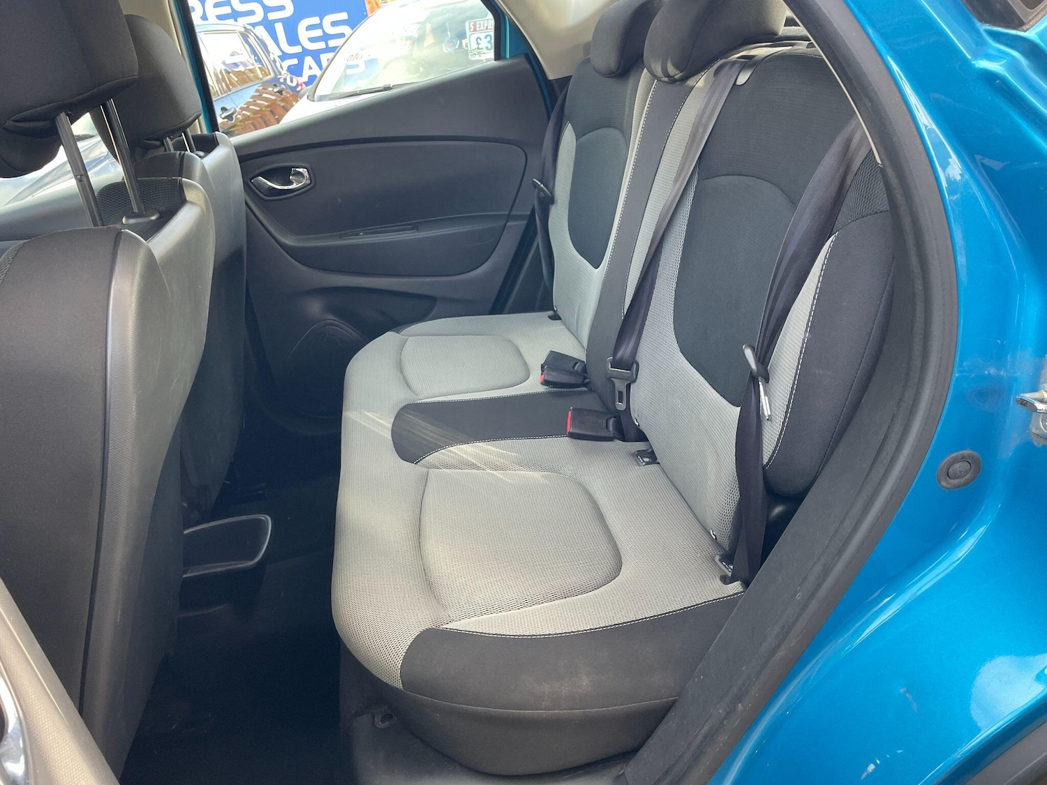 Used Renault Captur for sale - 77490045: Photo 13