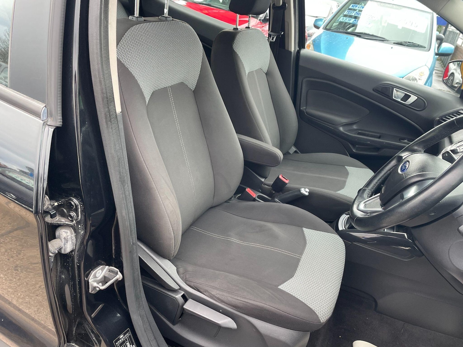 Used Ford Ecosport 2015 for sale - 77574660: Photo 10