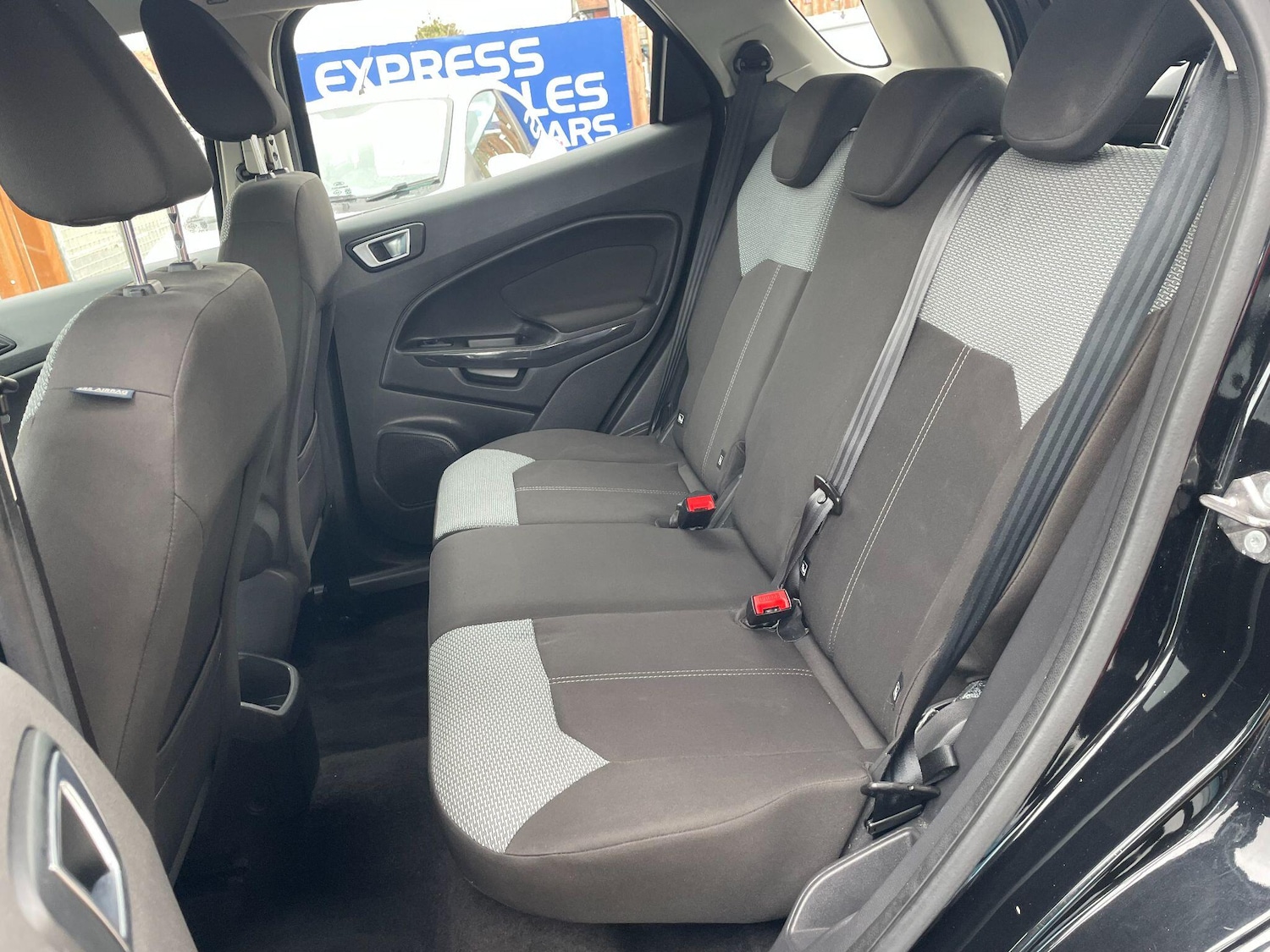 Used Ford Ecosport 2015 for sale - 77574660: Photo 20