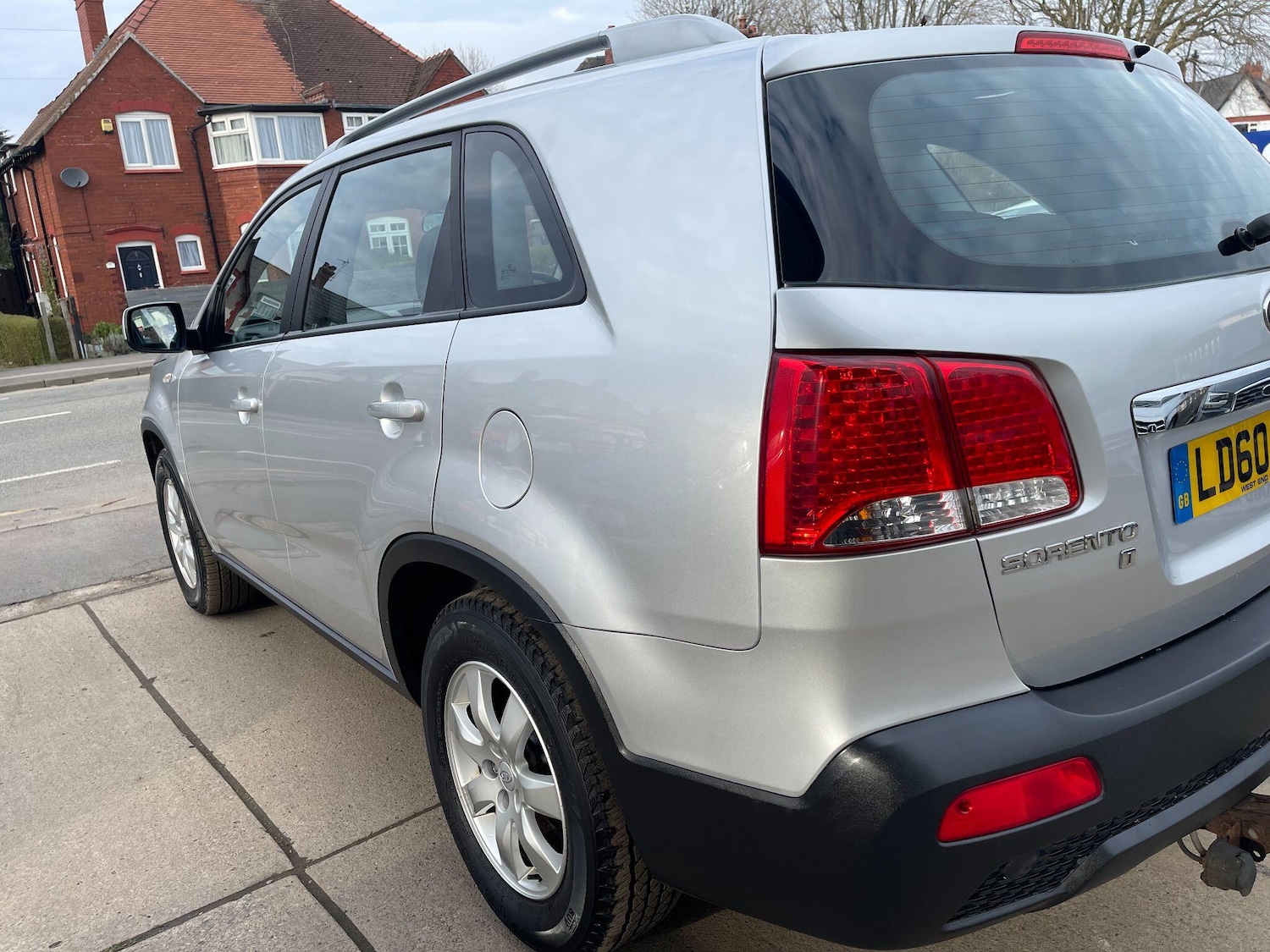 Used Kia Sorento 2010 for sale - 77808101: Photo 33