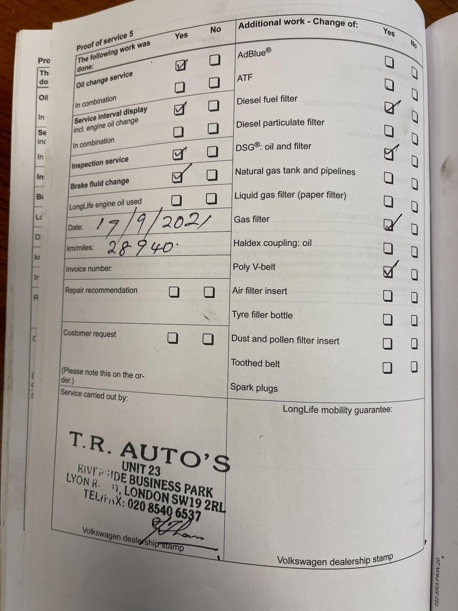 Used Volkswagen Touran for sale - 77490025: Photo 18