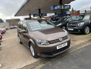 Used Volkswagen Touran 2012 for sale - 77490025: Photo