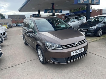 Used Volkswagen Touran 2012 for sale - 78232657: Photo