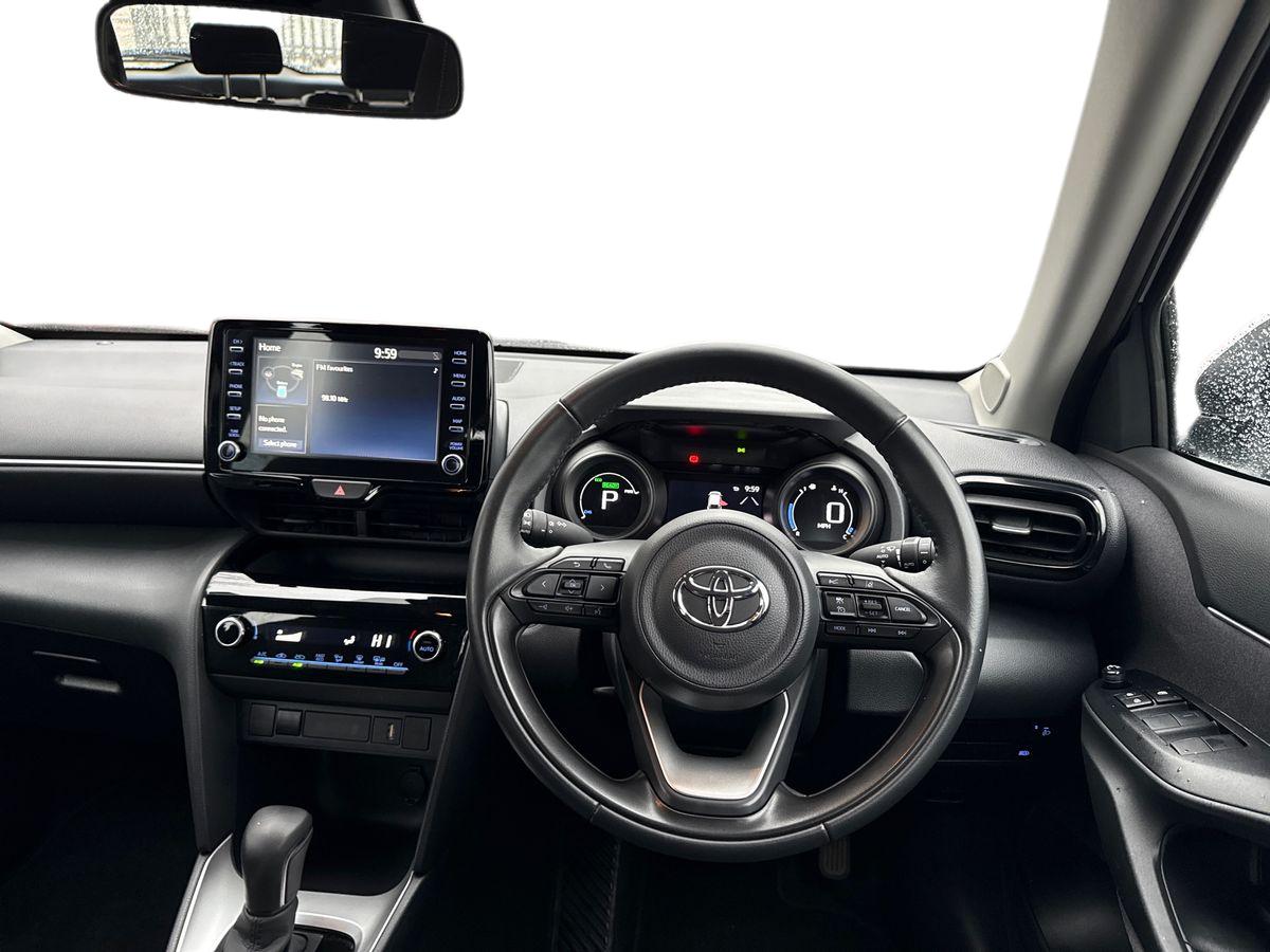 Used Toyota Yaris Cross 2023 for sale - 77877442: Photo 12