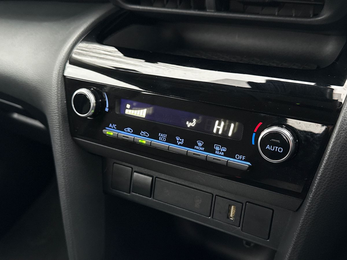 Used Toyota Yaris Cross 2023 for sale - 77877442: Photo 17