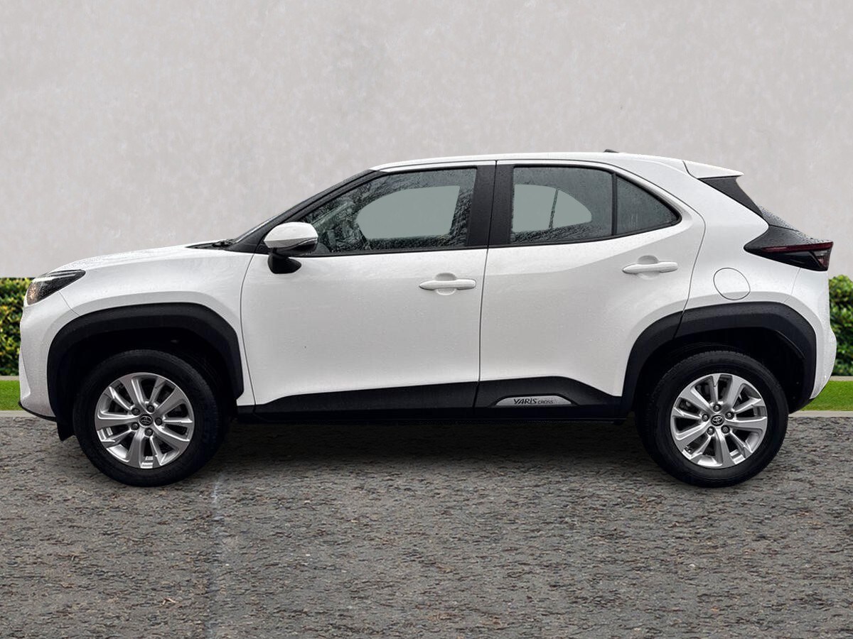 Used Toyota Yaris Cross 2023 for sale - 77877442: Photo 6