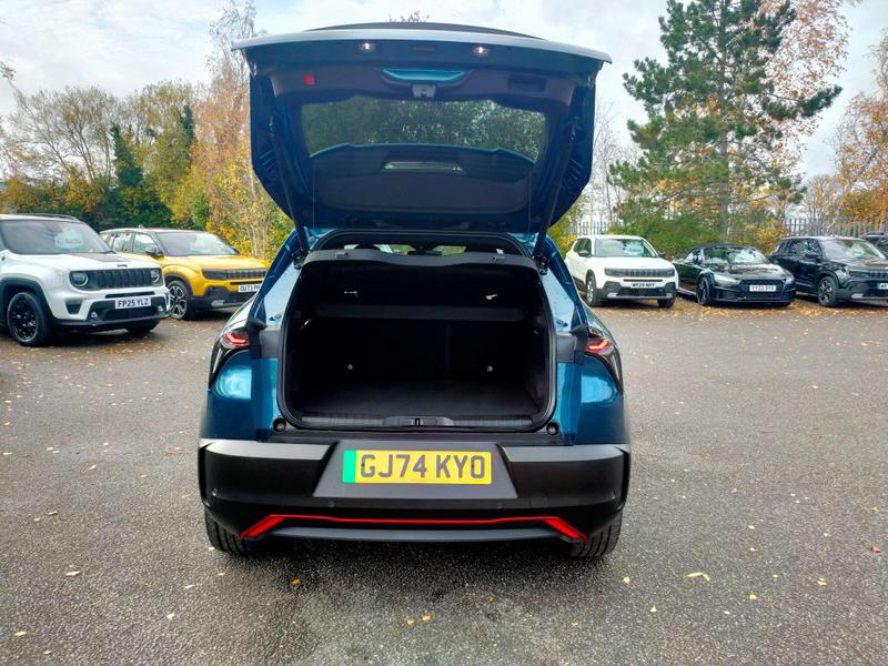 Used Alfa Romeo Junior 2024 for sale - 76888199: Photo 21