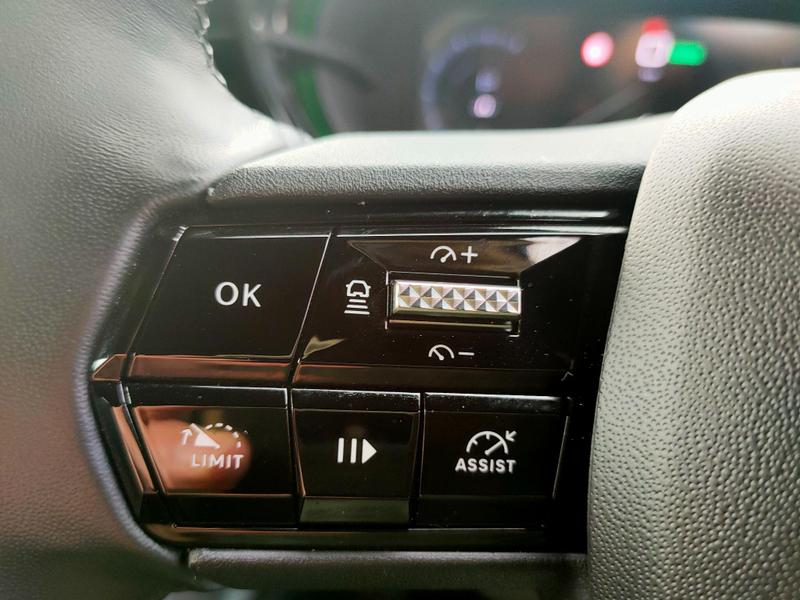 Used Alfa Romeo Junior 2024 for sale - 76888199: Photo 26