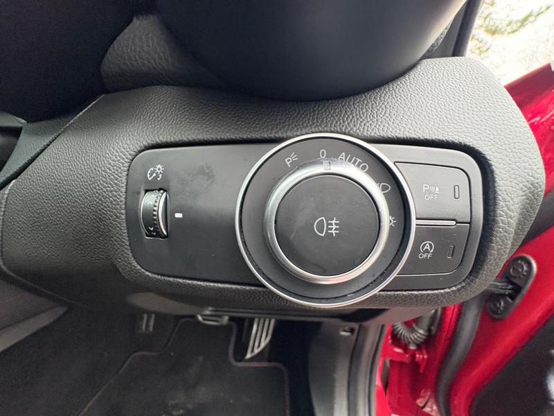 Used Alfa Romeo Giulia 2023 for sale - 76888168: Photo 13