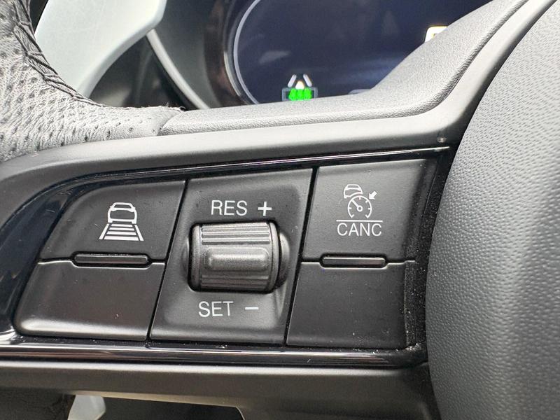 Used Alfa Romeo Giulia 2023 for sale - 76888168: Photo 16