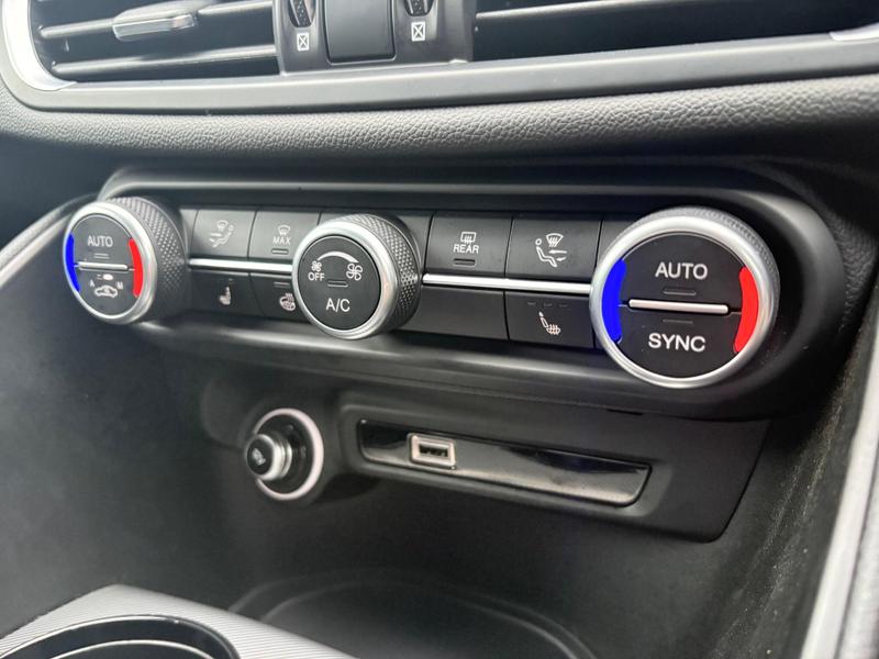 Used Alfa Romeo Giulia 2023 for sale - 76888168: Photo 19