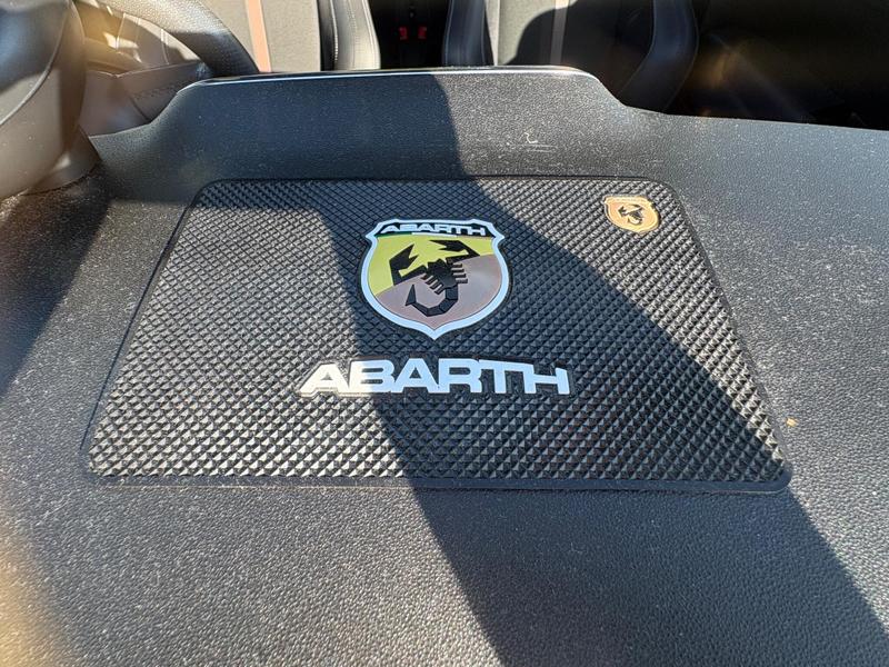 Used Abarth 695 2019 for sale - 76888043: Photo 29