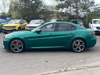 Used Alfa Romeo Giulia 2024 for sale - 78038836: Photo