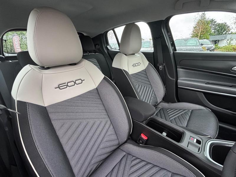 Used Fiat 600 2025 for sale - 76888126: Photo 11