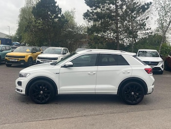 Used Volkswagen T-Roc 2022 for sale - 78246229: Photo