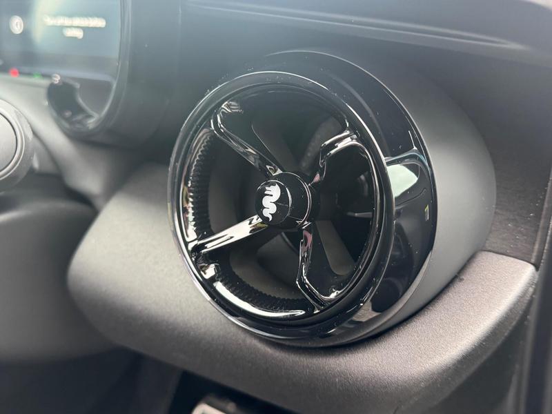 Used Alfa Romeo Junior 2025 for sale - 76888187: Photo 16