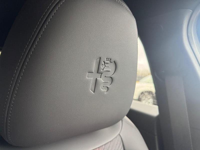 Used Alfa Romeo Junior 2025 for sale - 76888187: Photo 33