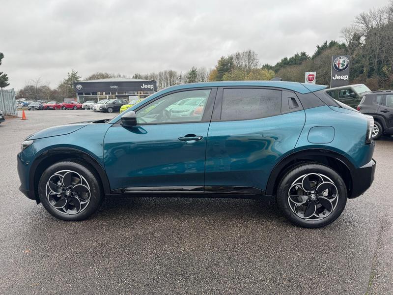 Used Alfa Romeo Junior 2025 for sale - 76888187: Photo 7