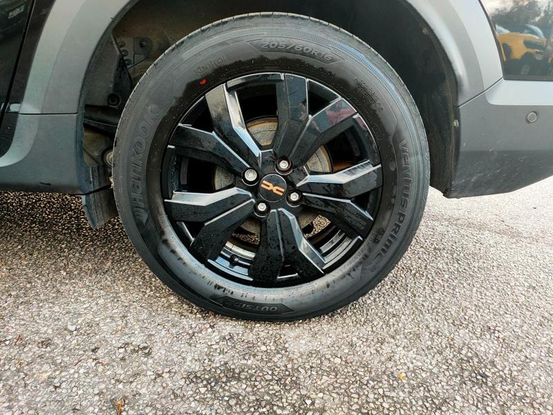 Used Dacia Jogger 2023 for sale - 76888227: Photo 12