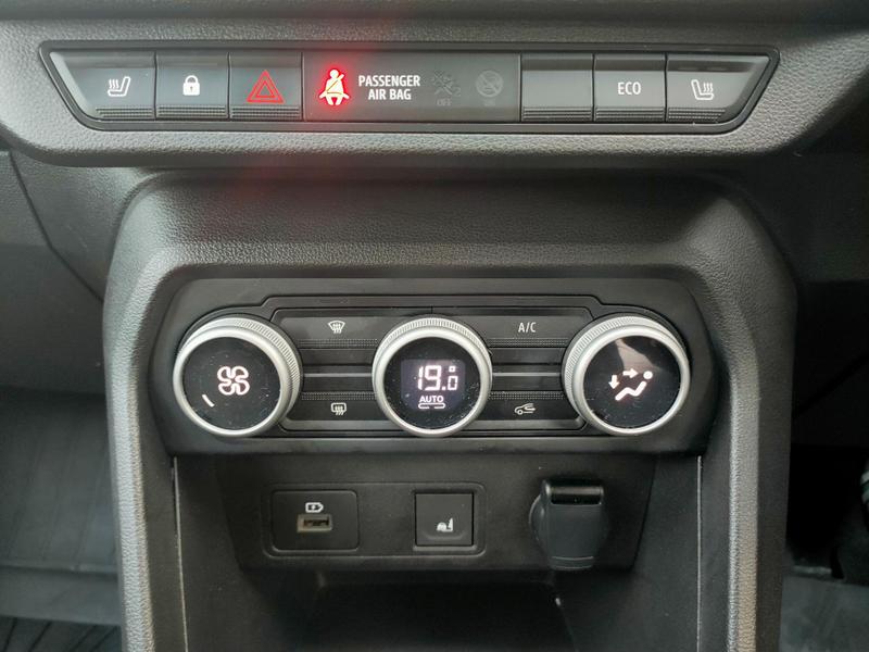 Used Dacia Jogger 2023 for sale - 76888227: Photo 32