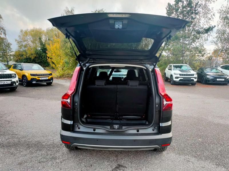 Used Dacia Jogger 2023 for sale - 76888227: Photo 8