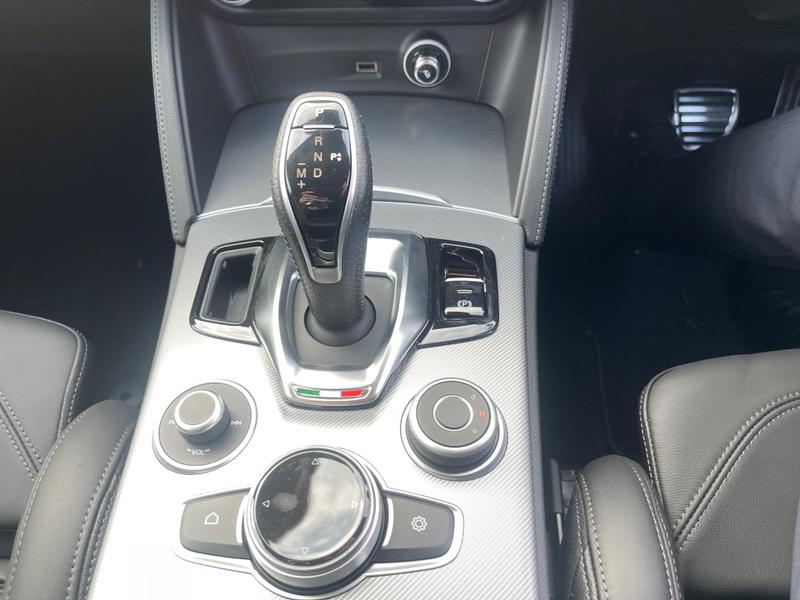 Used Alfa Romeo Stelvio 2025 for sale - 76888050: Photo 12