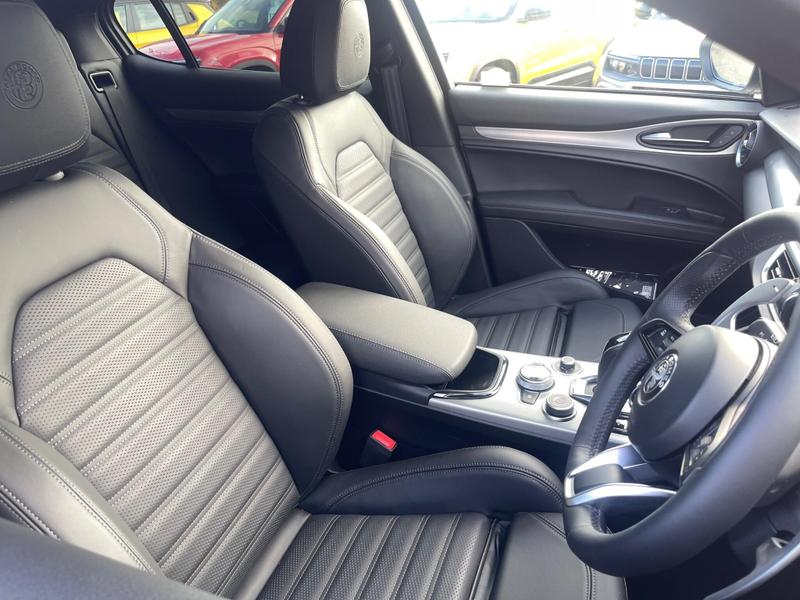 Used Alfa Romeo Stelvio 2025 for sale - 76888050: Photo 14
