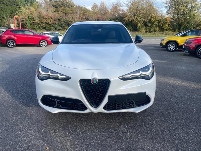 Used Alfa Romeo Stelvio 2025 for sale - 76888050: Photo 2