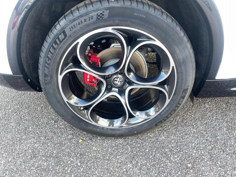 Used Alfa Romeo Stelvio 2025 for sale - 76888050: Photo 23