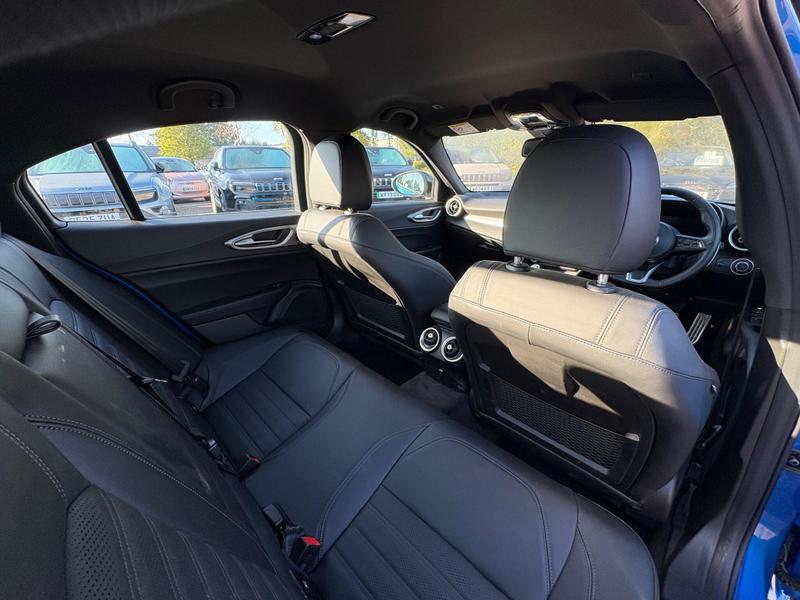 Used Alfa Romeo Giulia 2023 for sale - 76888073: Photo 11