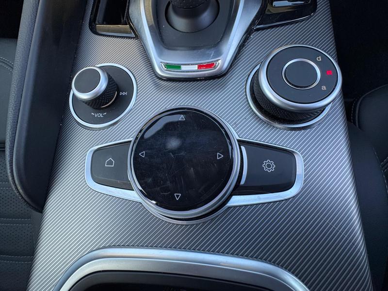 Used Alfa Romeo Giulia 2023 for sale - 76888073: Photo 15