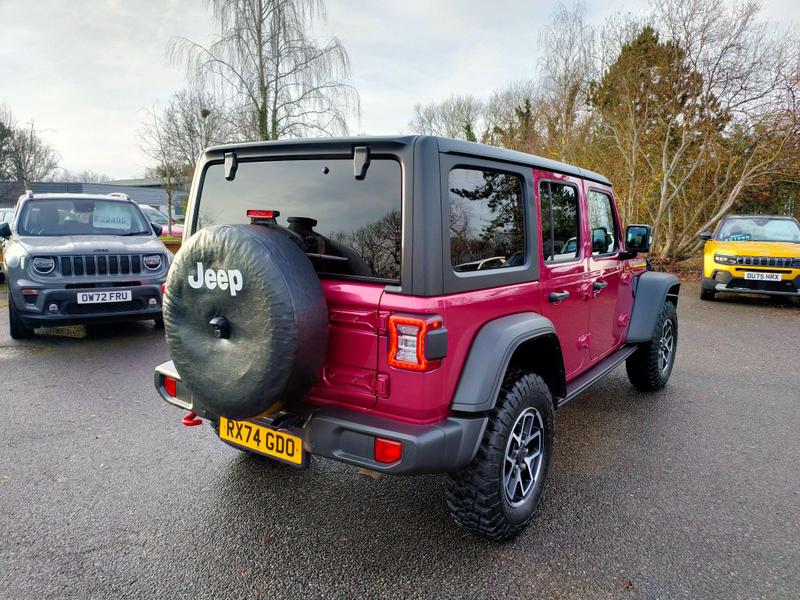 Used Jeep Wrangler 2024 for sale - 76933584: Photo 8