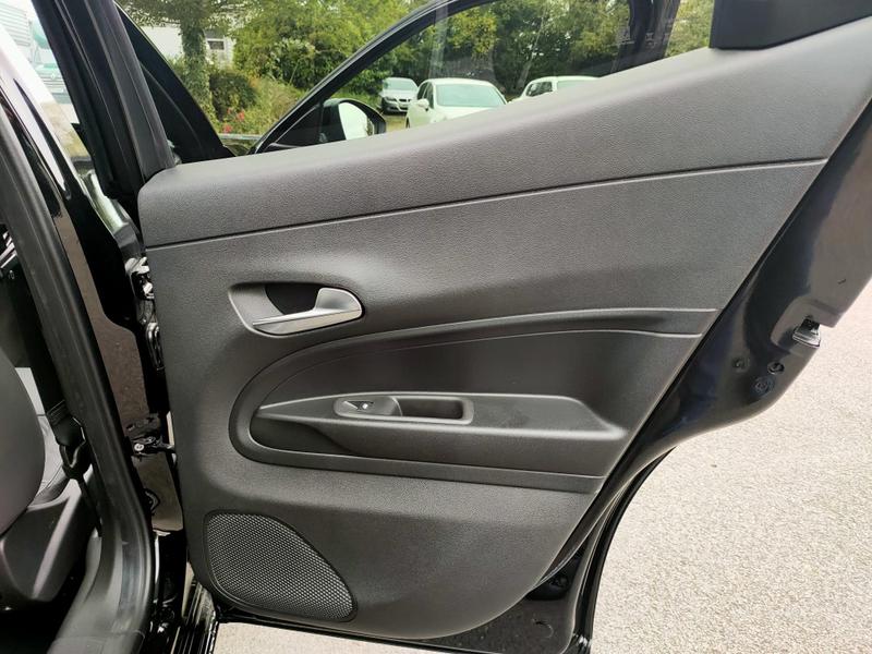 Used Alfa Romeo Junior 2025 for sale - 76888063: Photo 30