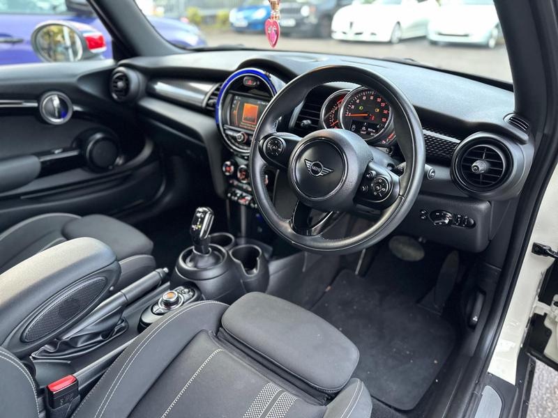 Used MINI Convertible 2020 for sale - 76888128: Photo 18