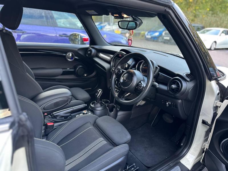 Used MINI Convertible 2020 for sale - 76888128: Photo 20