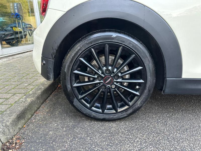 Used MINI Convertible 2020 for sale - 76888128: Photo 26